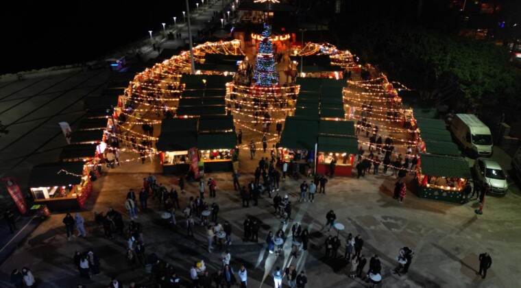 Büyükşehir’in Yılbaşı Pazarı İle Mersin’i Yeni Yıl Ruhu Sardı